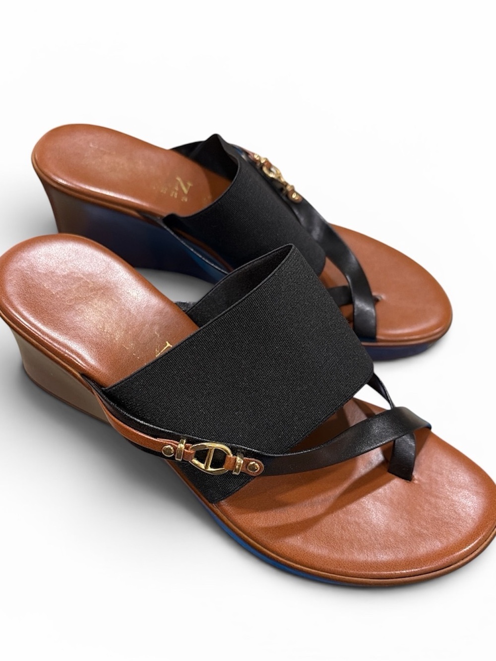ITALIAN SHOEMAKERS AVANI WEDGE SANDAL